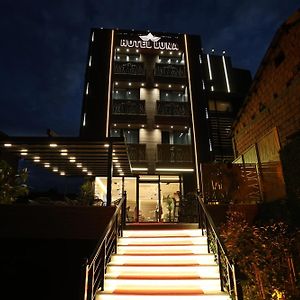 Hotel Luna